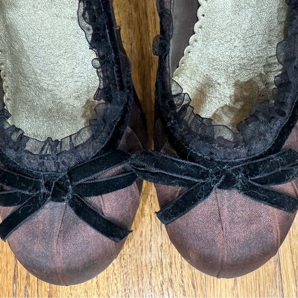 Brown Stiletto Heels - Picture 2 of 7